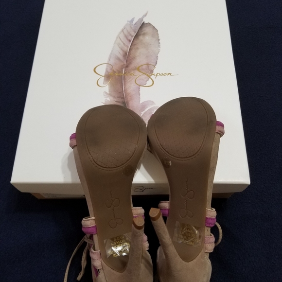 Jessica Simpson JS Rensa - Picture 3 of 3